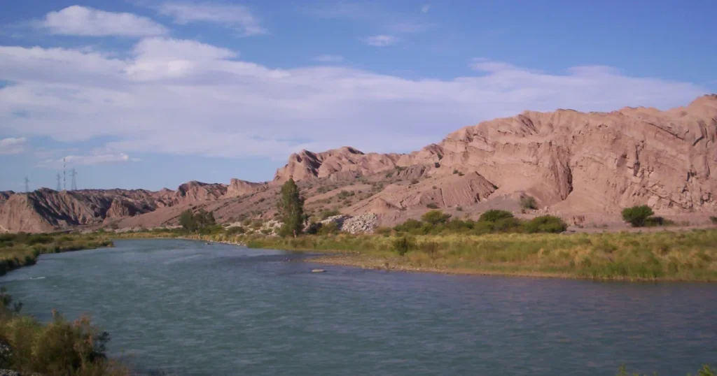 Río San Juan: un estudio prevé una caída crítica del caudal para 2035