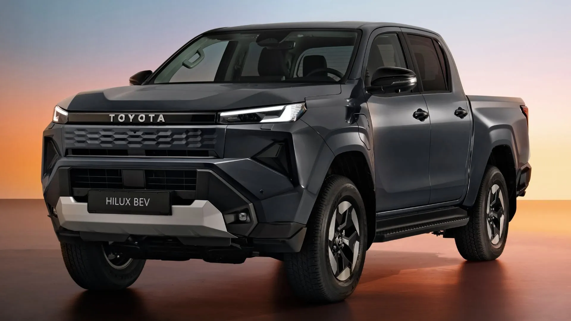 Punta de lanza: La Toyota Hilux BEV acumulando kilómetros en las condiciones extremas de Veladero.
