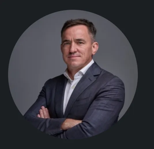 Retrato de Joseph van den Elsen, CEO de la compañía minera Andina Copper Corp.