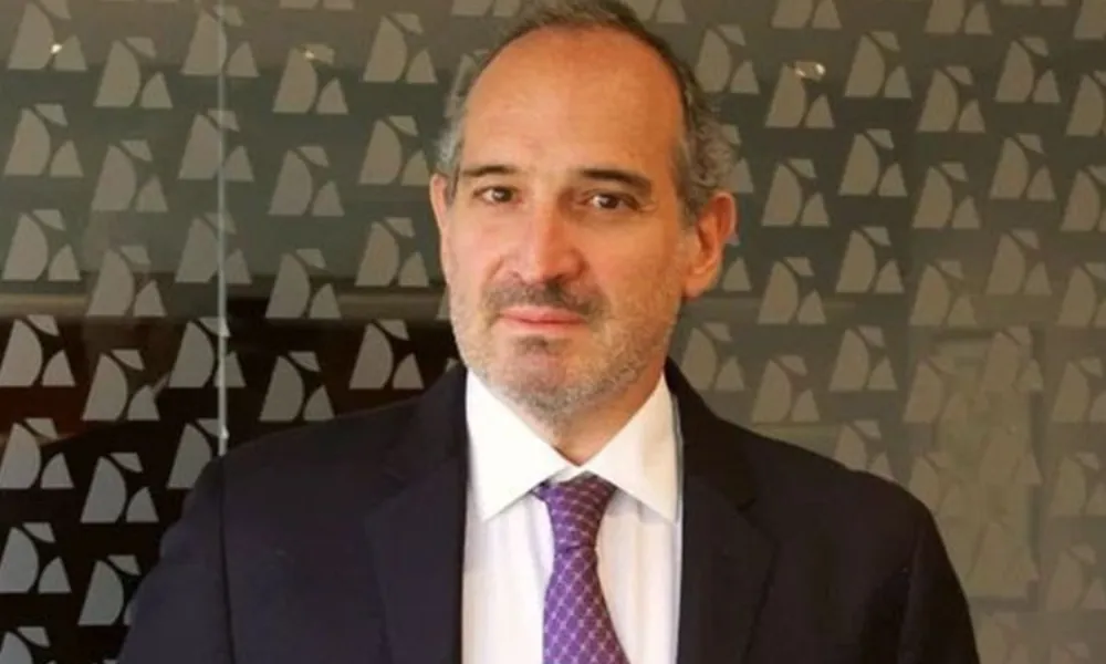 Martín Pérez de Solay en el stand de Glencore durante la Expo San Juan Minera 2026.