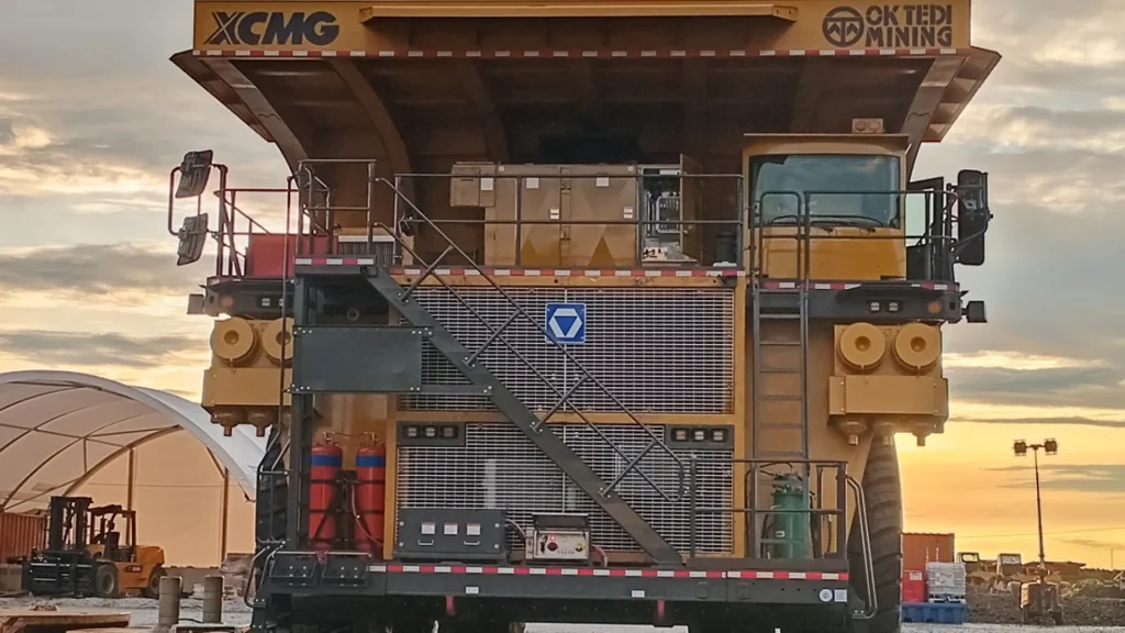 Maquinaria pesada XCMG para minería de gran escala.