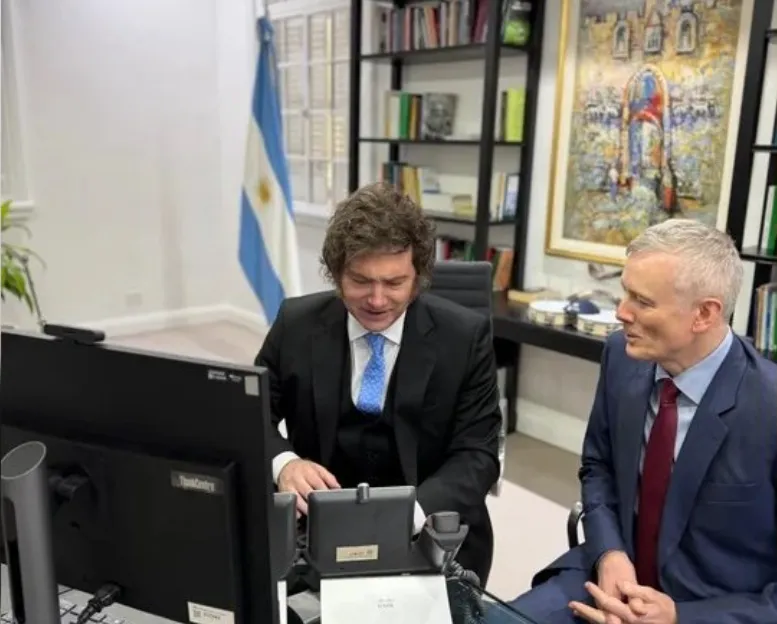 Javier Milei, y el primer ministro de Canadá, Mark Carney