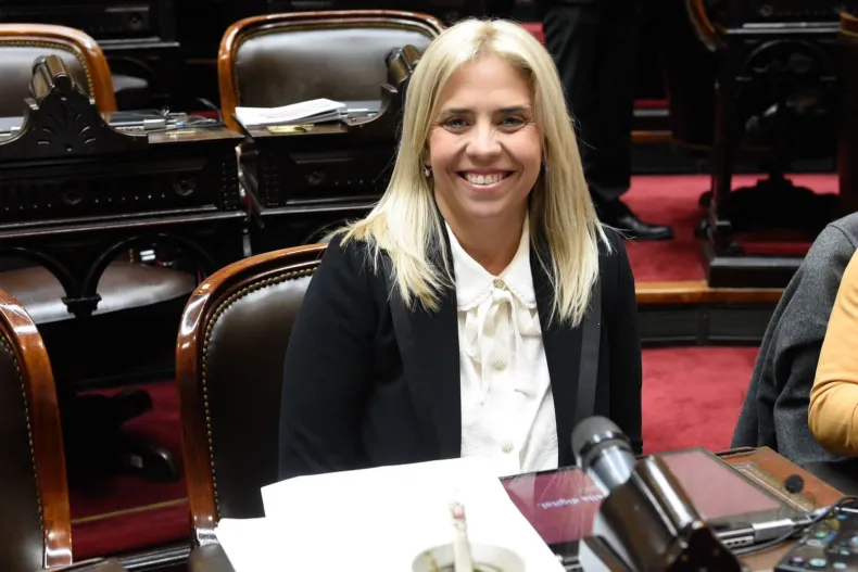 Foto retrato de la Diputada nacional por San Juan Nancy Picón