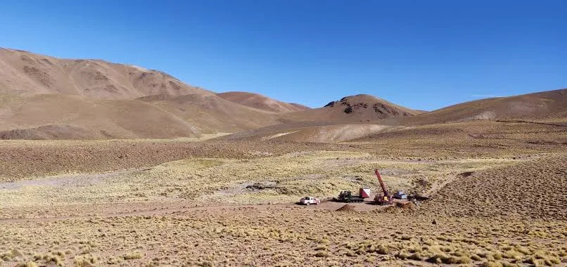 Geólogos planifican estudios de magnetotelúrica audiológica en el proyecto Aguas Calientes en Jujuy.