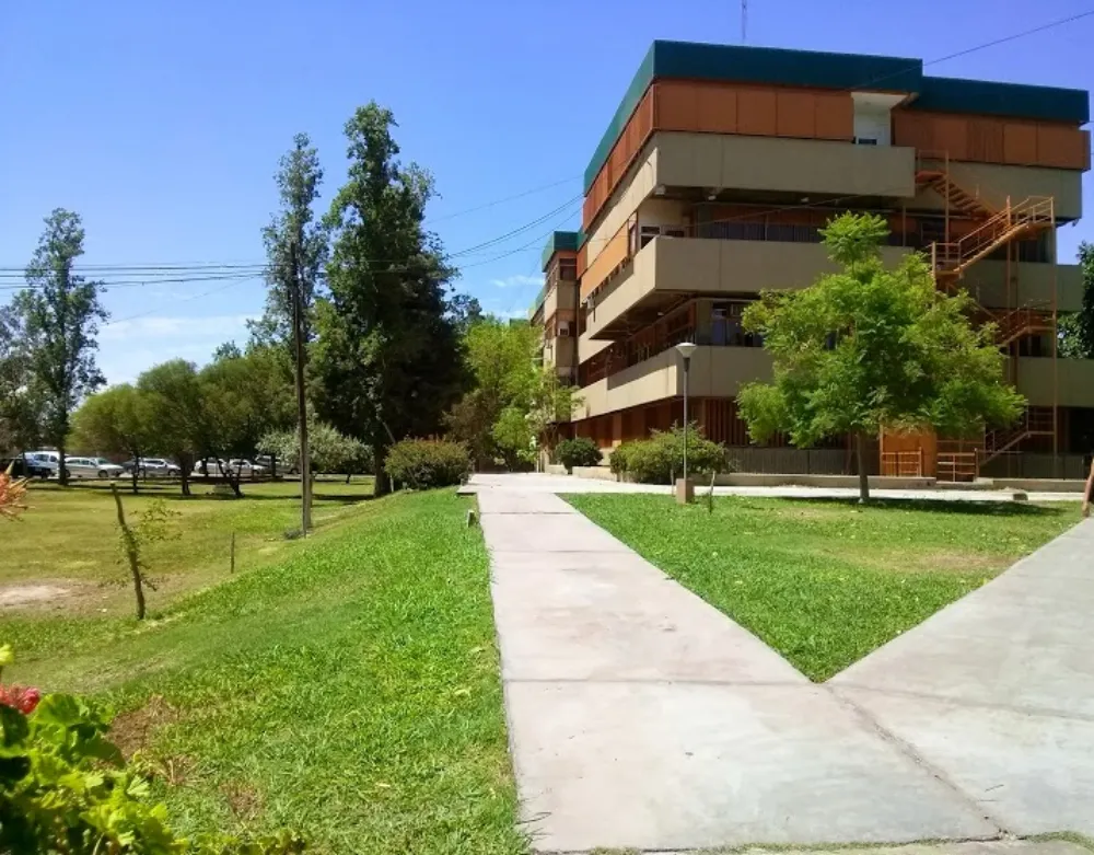 Facultad de Ciencias Exactas, Fisicas y Naturales