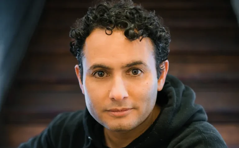 José Manuel Lattus, Consultor en SRGIS Geología y Geomática Ltda. Geólogo y Msc. en Teledeteccion.