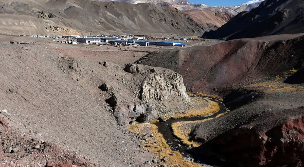 El fin de la burocracia cordillerana: cómo el Decreto 482/2026 acelera la inversión minera