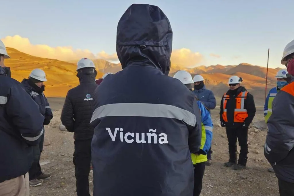 Vicuña promete empleo tras el rigi