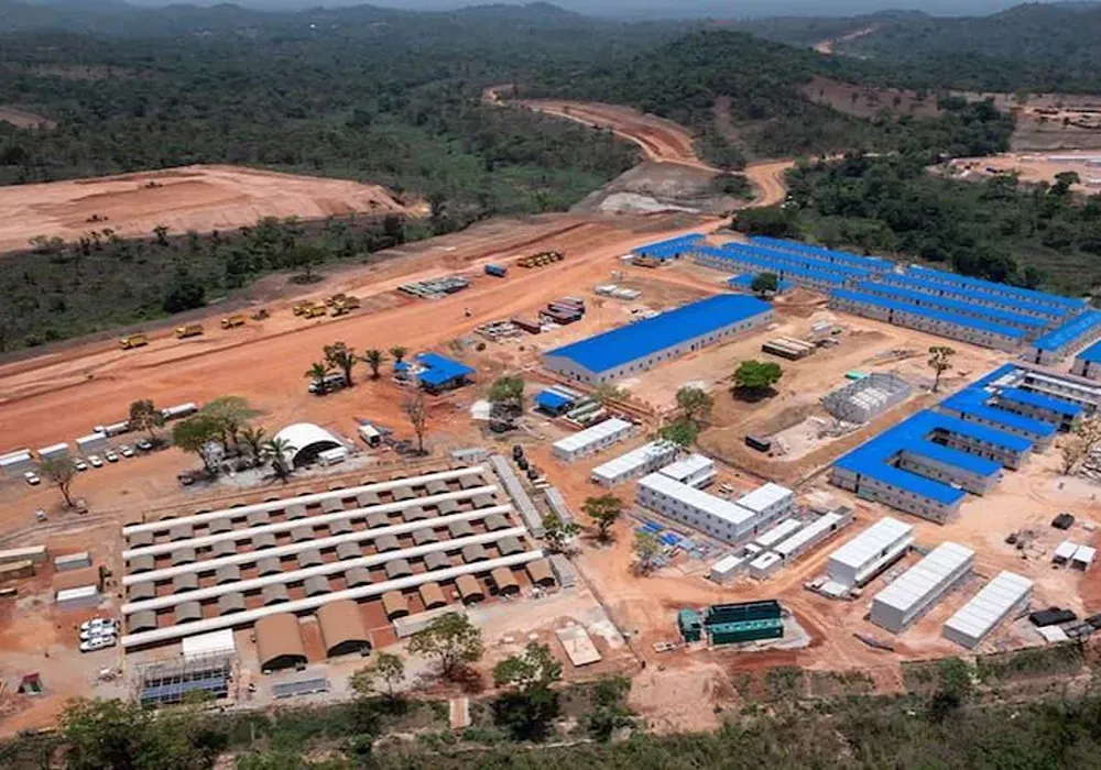fotografia aerea de Megaproyecto Simandou en Guinea, de Rio Tinto. 