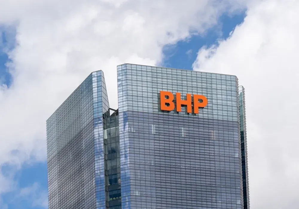 BHP rompe récords de producción y acelera el crecimiento del cobre con el impulso del RIGI