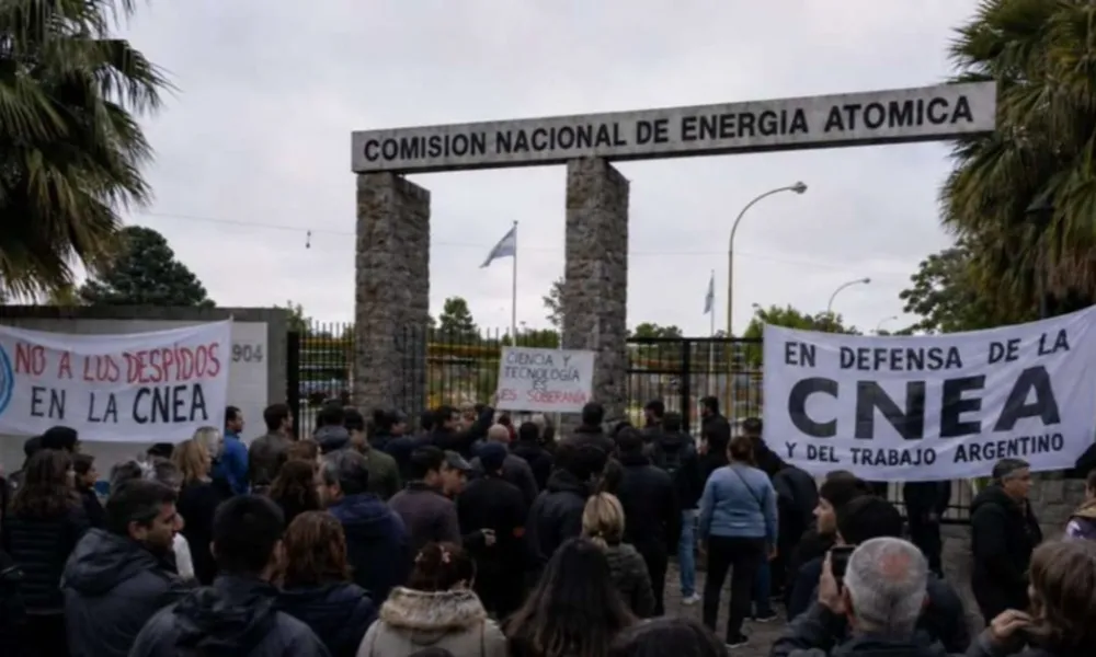 CNEA, despidos, gendarmería y política en el sector nuclear argentino
