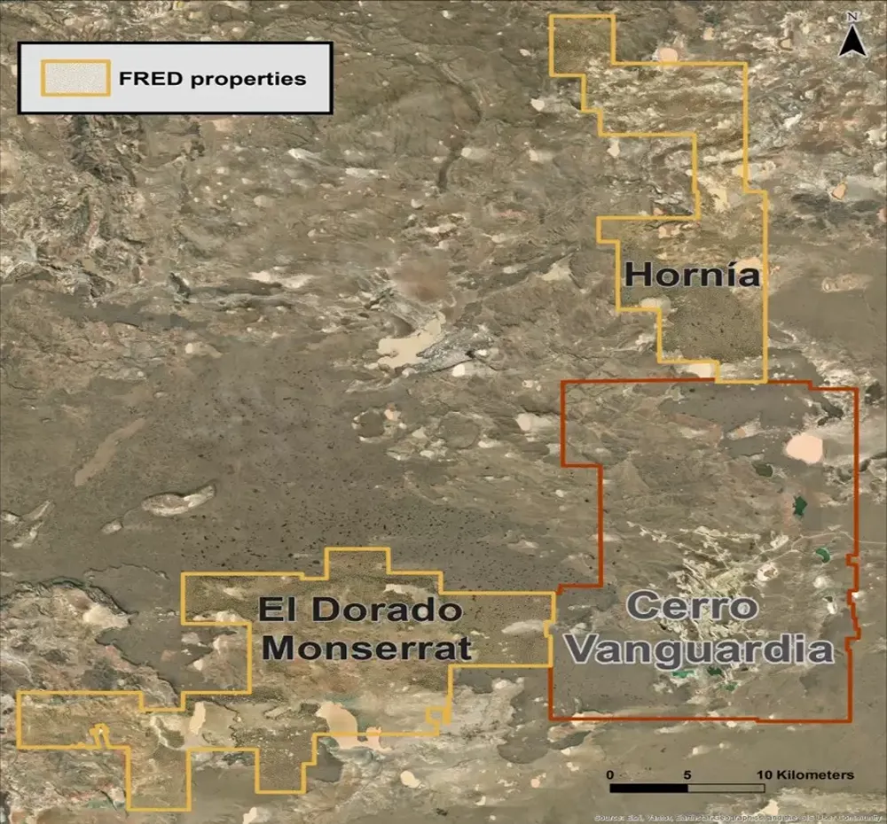 Mapa de las propiedades mineras de Fredonia Mining incluyendo El Dorado Monserrat y Hornía en el Macizo del Deseado.