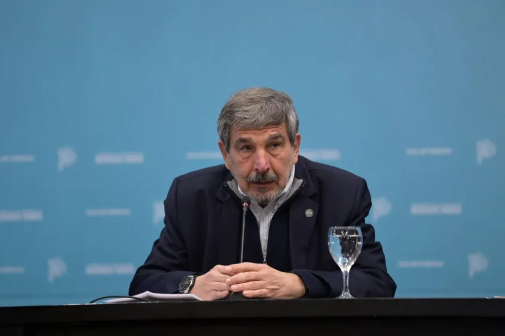 Roberto Salvarezza es científico, ex presidente del Conicet y ex ministro de Ciencia, Tecnología e Innovación de la Nación.