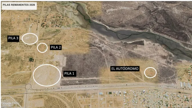 Fotografía aérea satelital de los depósitos de escoria y pasivos mineros Bahía San Antonio en San Antonio Oeste.