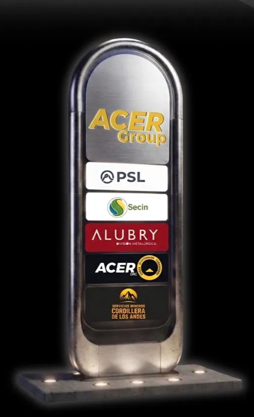TOTEM CON LAS EMPRESAS DEL GRUPO ACER GROUP