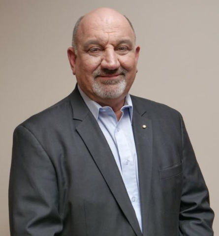 Dinno Minnozzi, referente político y de la comisión minera de la CAME.  