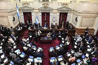 Vista general del recinto del Senado de la Nación Argentina durante el tratamiento de proyectos de ley.