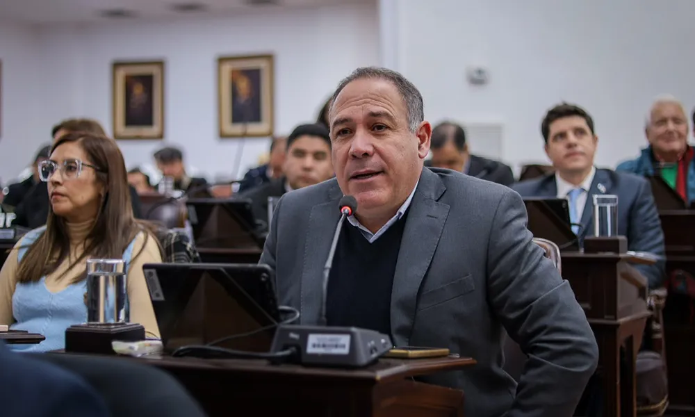 fotografia dle pdiputado de la rioja cristian perez