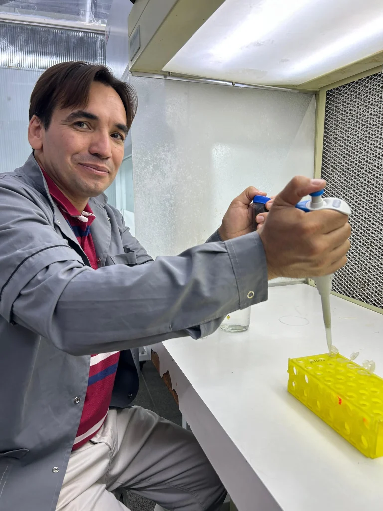 Dr. Emilio Paroldi, doctor en Ciencias Biológicas e investigador