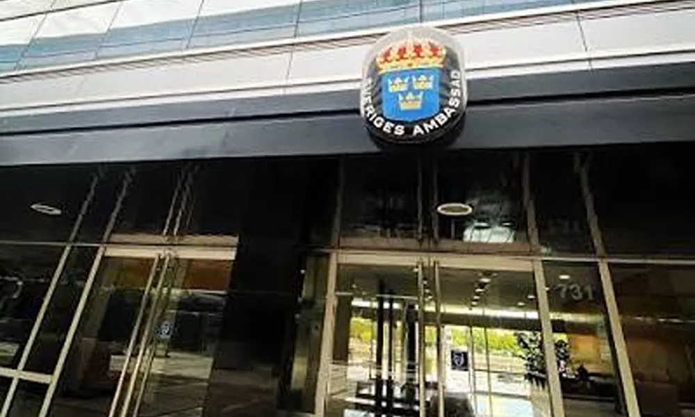fachada de la embajada de suecia en argentina
