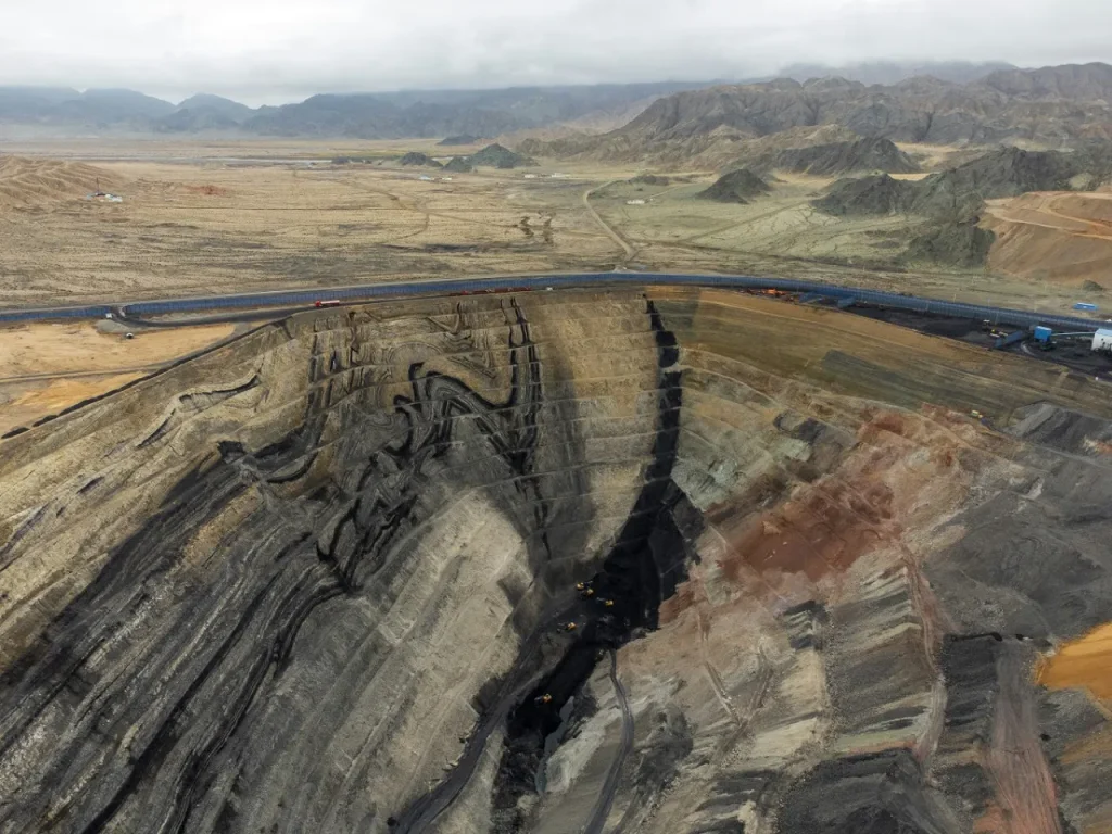 Mina de carbón China abandonada desde el aire