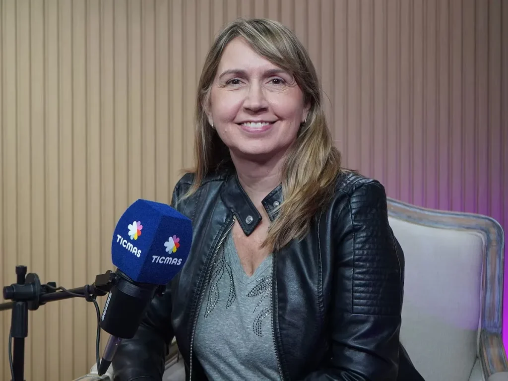 Florencia Giordano expone sobre empleo y perfiles para minería en San Juan proveedores.