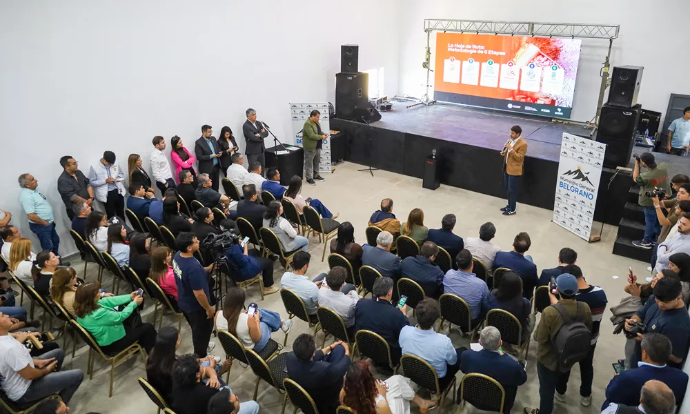 federico bazan en el lanzamiento del plan minero no metalifero en olta