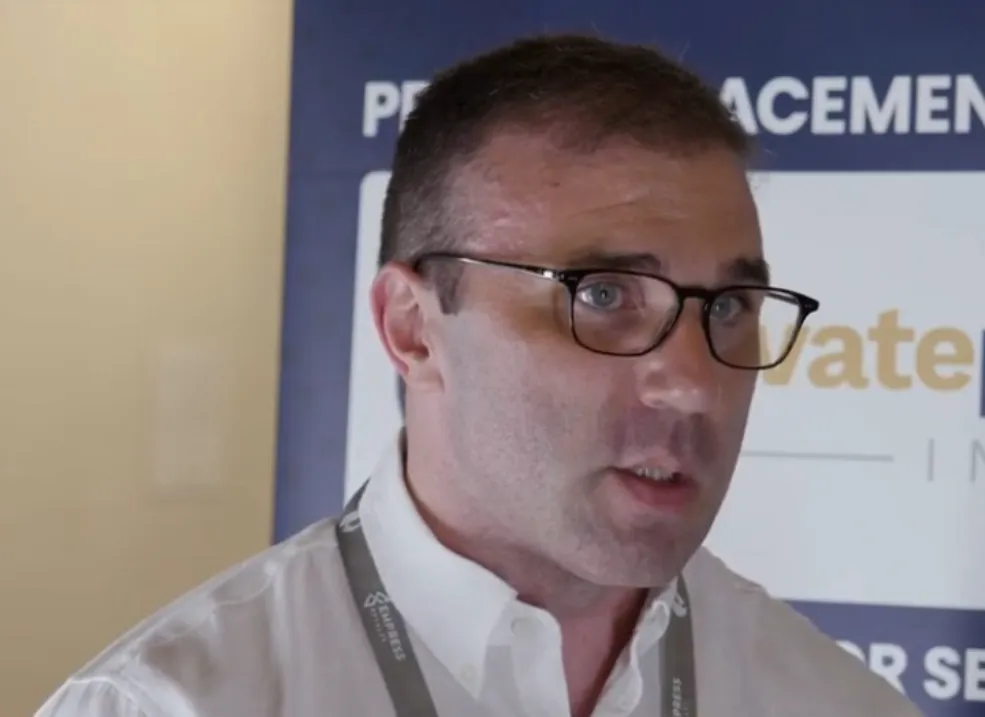 Mark Sumner, presidente y director ejecutivo de Daura Gold