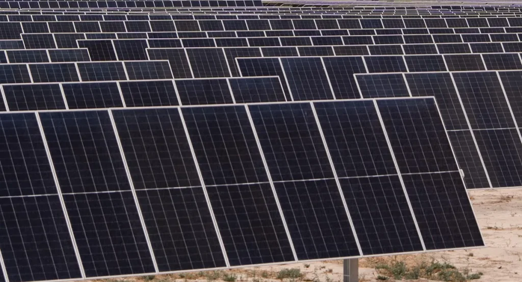 San Juan Sur: 129 MW solares para una minería que demandará más energía