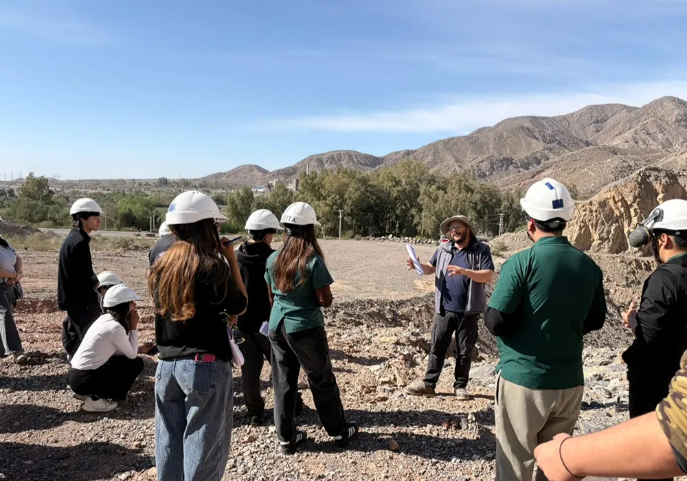 charla sobre fitoremediacion en piedras blancas