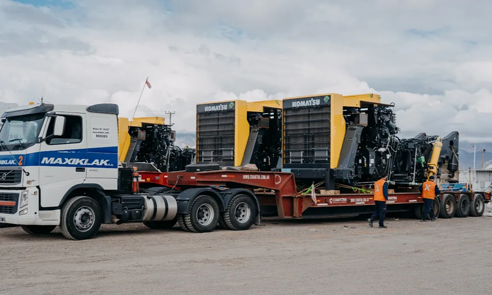 camiones komatsu para vicuña