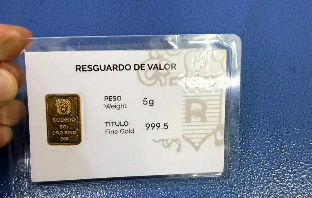 Contenido Original de ACERO Y ROCA - Prohibida su reproducción rodhio de oro fino