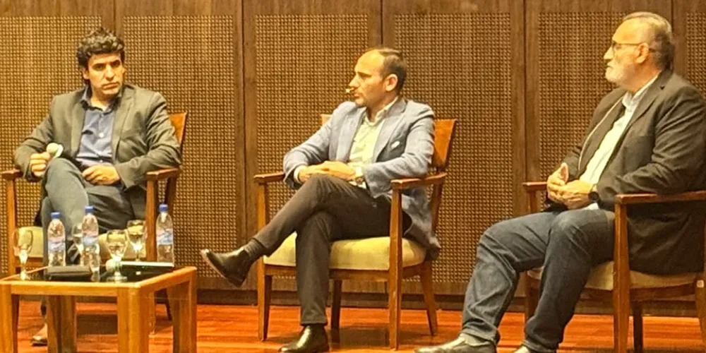  Lucas Estrada, presidente de Energía Provincial Sociedad del Estado (EPSE); José María Ginestar, Director de Hidráulica de San Juan; y Ricardo Martínez, reconocido geólogo y especialista del sector.