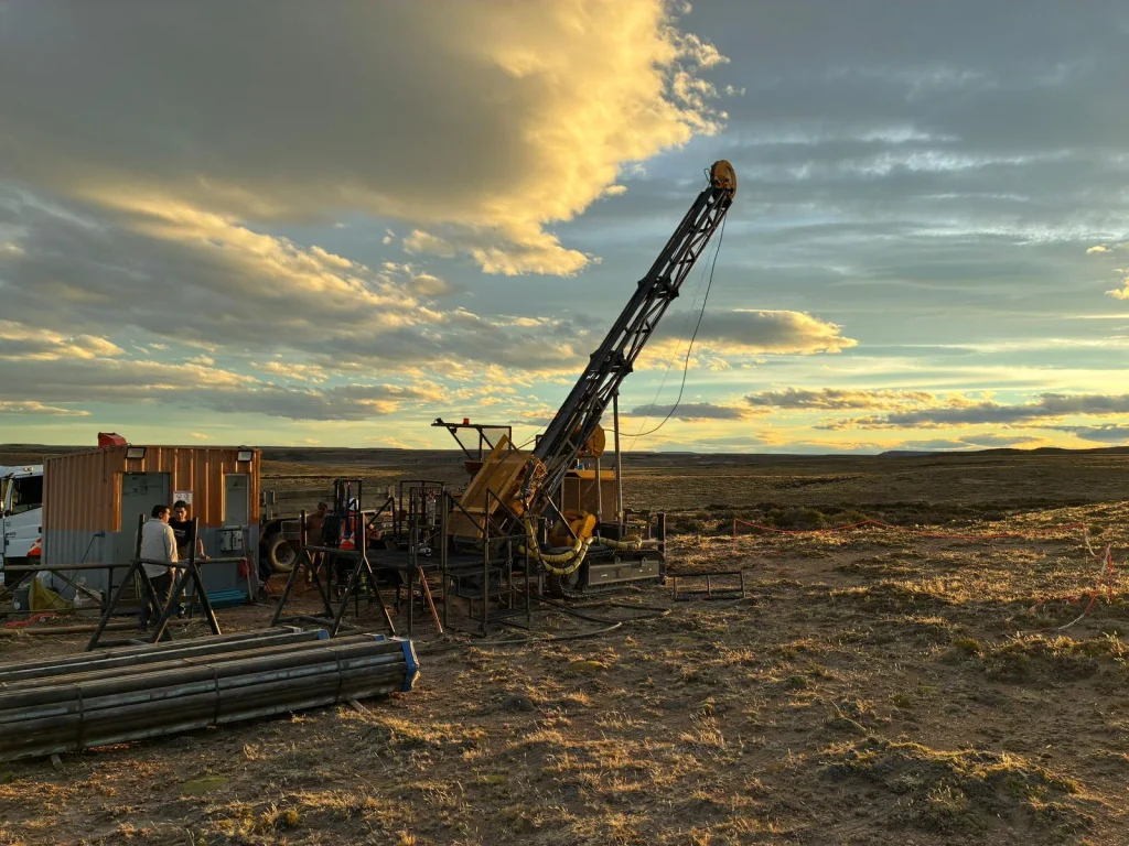Daura Gold inicia la Fase II de perforación en Santa Cruz con 1.600 metros