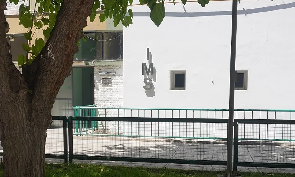 fachada del instituto de investigacion de materiales y suelo