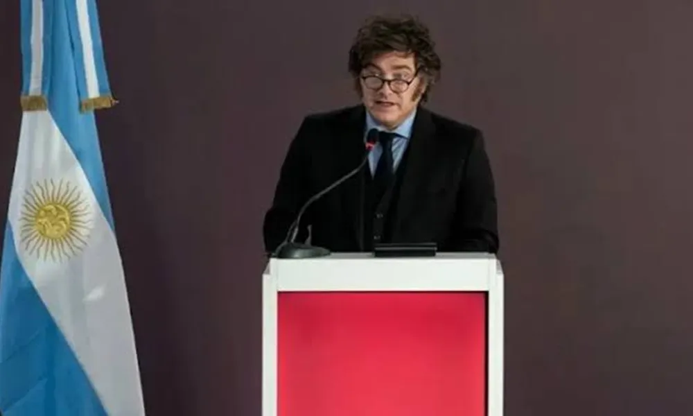 Javier Milei hablando en Catamarca