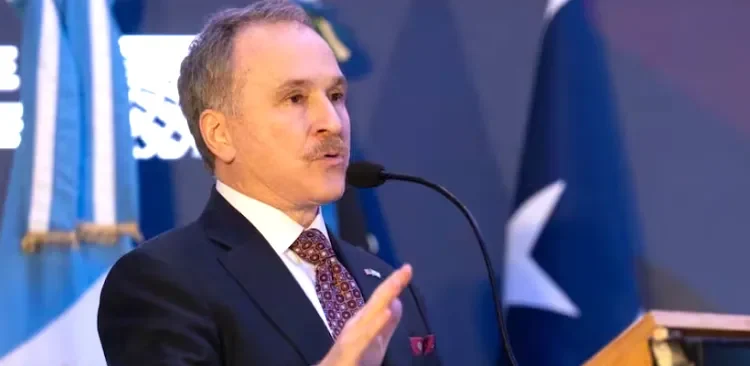 El embajador de EE.UU. Peter Lamelas condiciona inversiones millonarias al 2027 mientras el Exim Bank enfrenta trabas legislativas