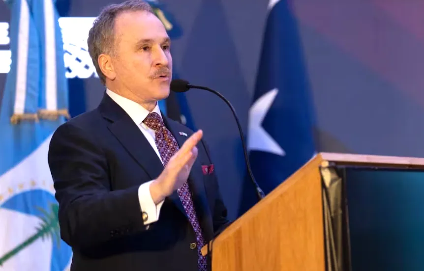 El embajador de EE.UU. Peter Lamelas condiciona inversiones millonarias al 2027 mientras el Exim Bank enfrenta trabas legislativas