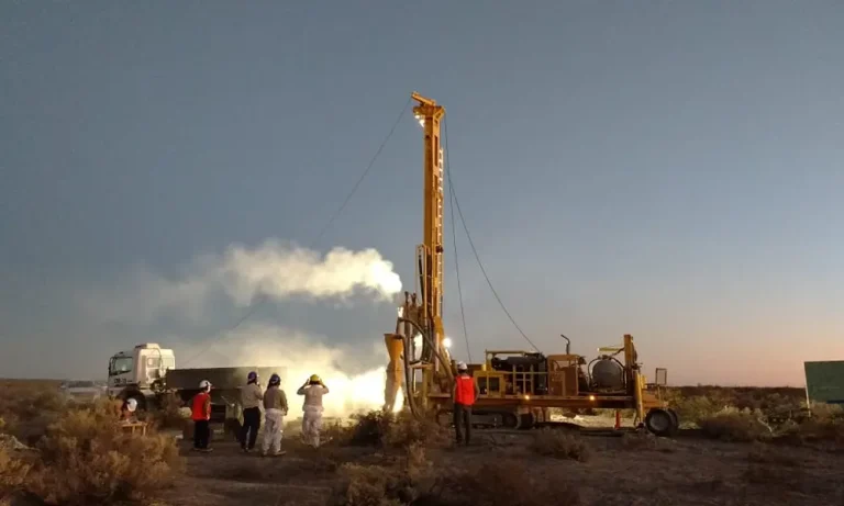 Blue Sky Uranium inició exploraciones de uranio y vanadio en Río Negro