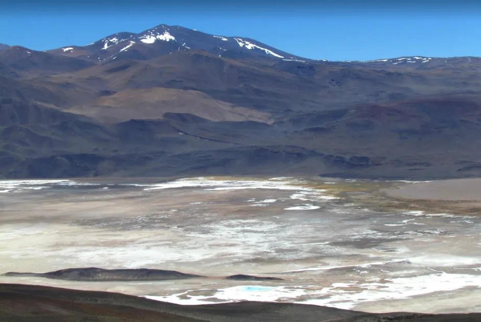 Vista del salar de Antofalla en Catamarca.